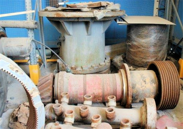 Allis Chalmers 84" Hydrocone Crusher)